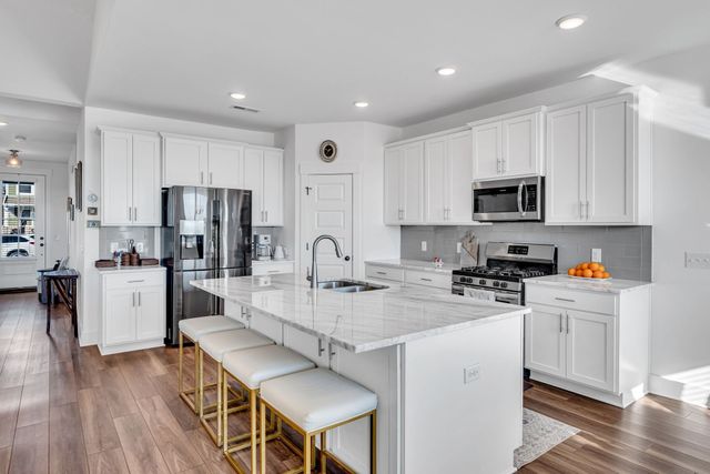 315 Gulfstream Dr, Gallatin, TN 37066