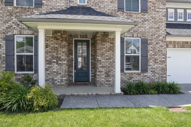 315 Gulfstream Dr, Gallatin, TN 37066