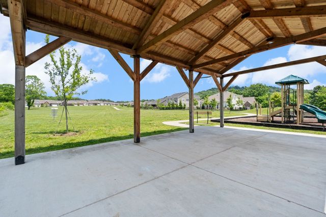 315 Gulfstream Dr, Gallatin, TN 37066