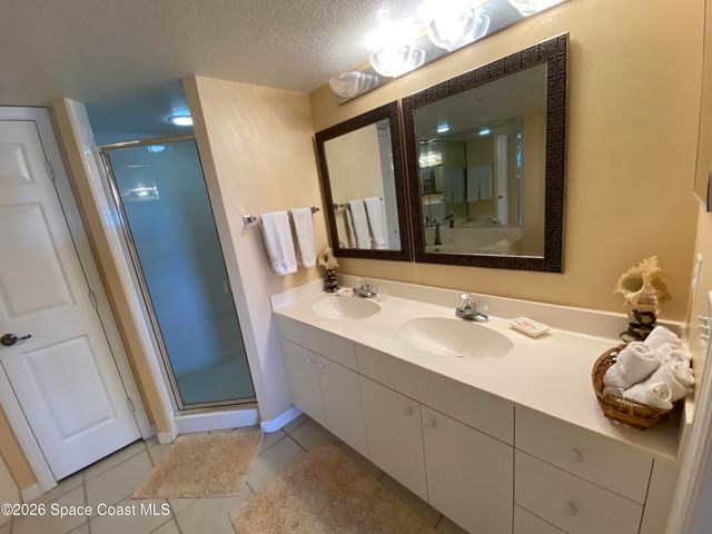 8951 Lake Drive 303, Cape Canaveral, FL 32920