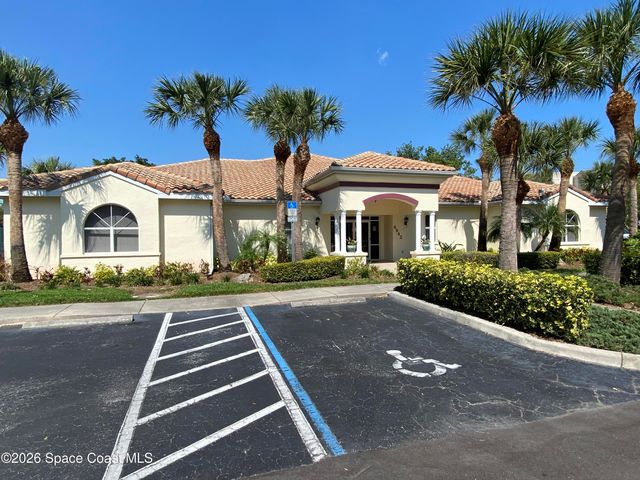 8951 Lake Drive 303, Cape Canaveral, FL 32920