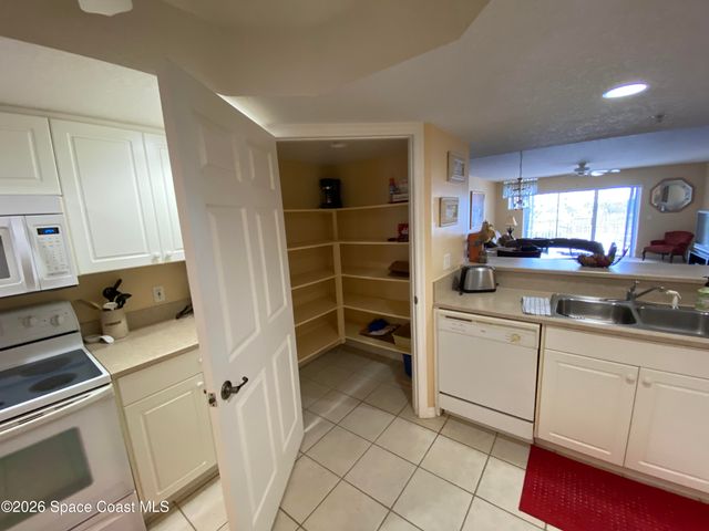 8951 Lake Drive 303, Cape Canaveral, FL 32920