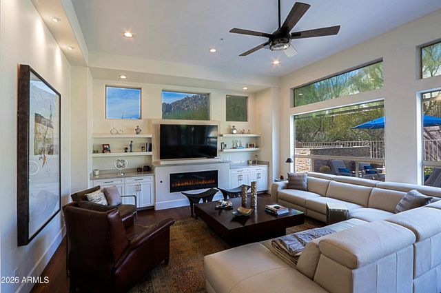 11594 E CHAMA Road, Scottsdale, AZ 85255