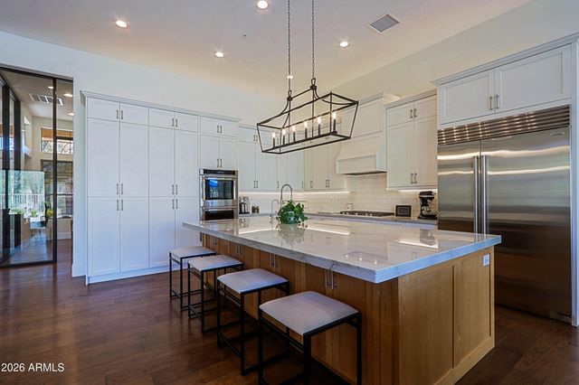 11594 E CHAMA Road, Scottsdale, AZ 85255