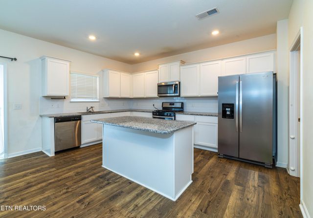 213 Ibis Loop, Oak Ridge, TN 37830