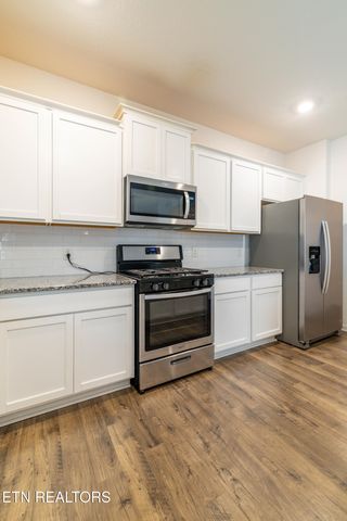 213 Ibis Loop, Oak Ridge, TN 37830