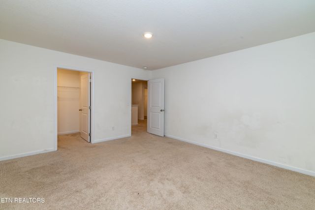 213 Ibis Loop, Oak Ridge, TN 37830