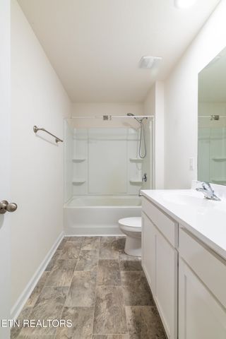 213 Ibis Loop, Oak Ridge, TN 37830