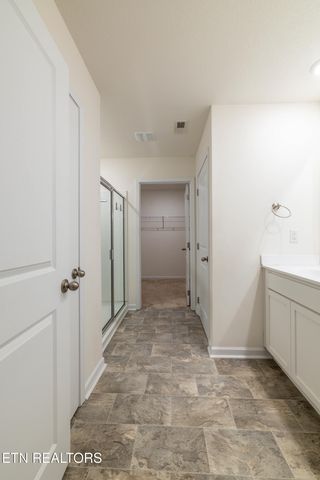 213 Ibis Loop, Oak Ridge, TN 37830