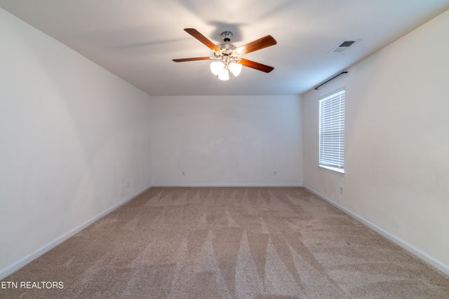 213 Ibis Loop, Oak Ridge, TN 37830