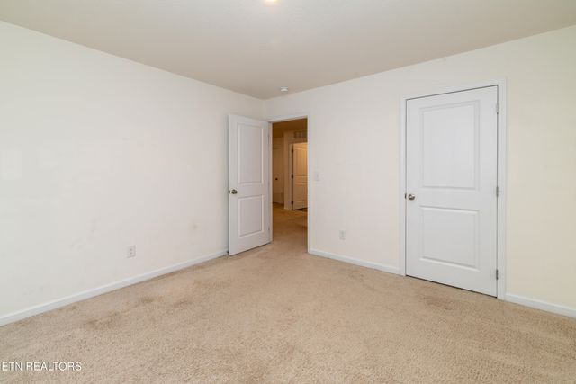 213 Ibis Loop, Oak Ridge, TN 37830