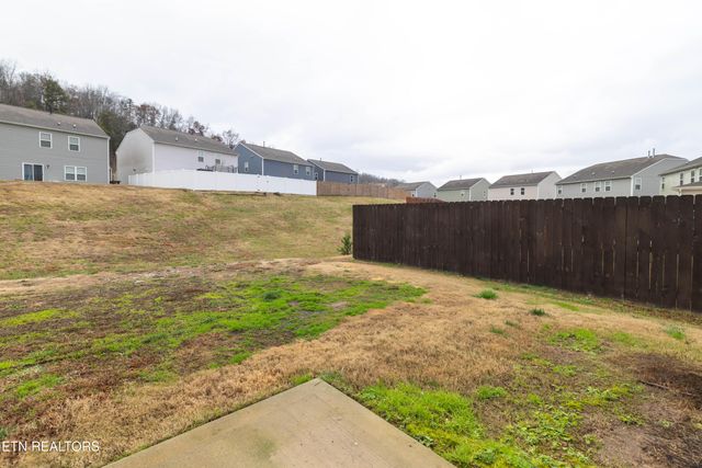 213 Ibis Loop, Oak Ridge, TN 37830