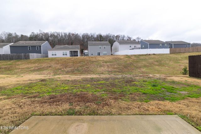 213 Ibis Loop, Oak Ridge, TN 37830