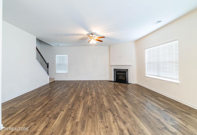 213 Ibis Loop, Oak Ridge, TN 37830