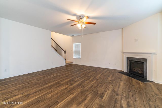 213 Ibis Loop, Oak Ridge, TN 37830