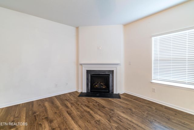 213 Ibis Loop, Oak Ridge, TN 37830