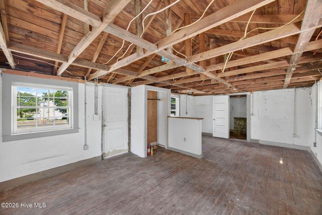 511 Marstellar Street, Wilmington, NC 28401