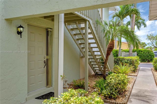 1409 SE 46th Lane 105, Cape Coral, FL 33904