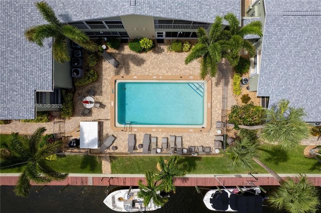 1409 SE 46th Lane 105, Cape Coral, FL 33904