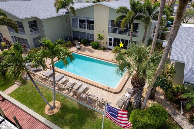 1409 SE 46th Lane 105, Cape Coral, FL 33904
