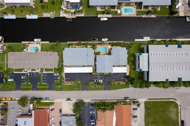 1409 SE 46th Lane 105, Cape Coral, FL 33904