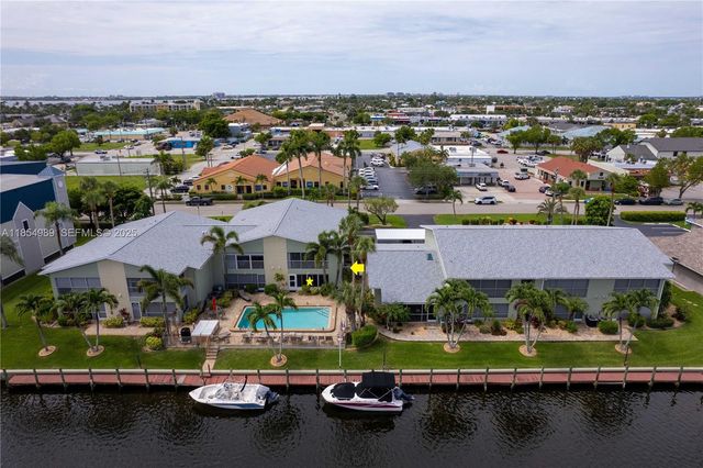 1409 SE 46th Lane 105, Cape Coral, FL 33904