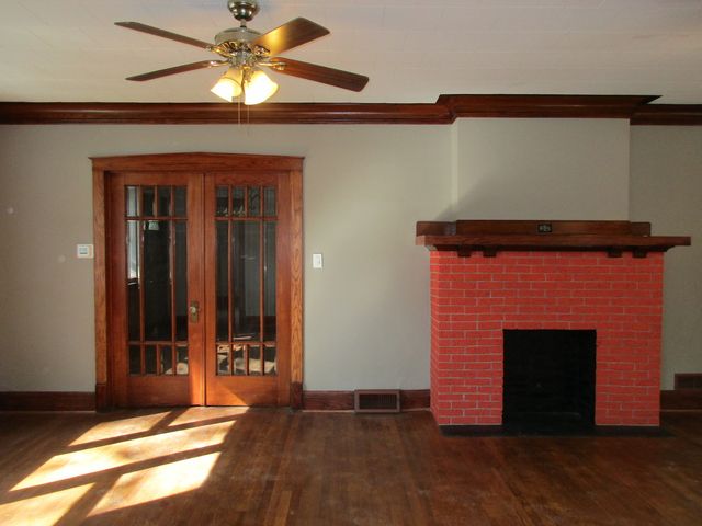 369 S Chicago Avenue, Kankakee, IL 60901