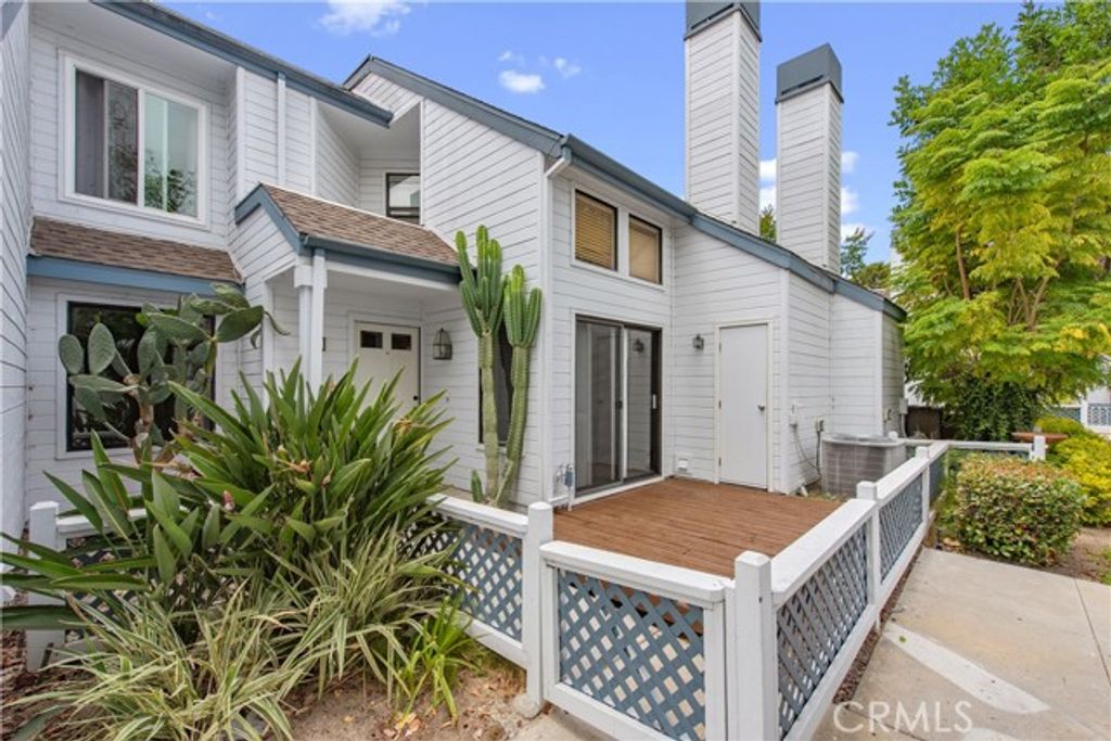 75 Briarglen, Irvine, CA 92614