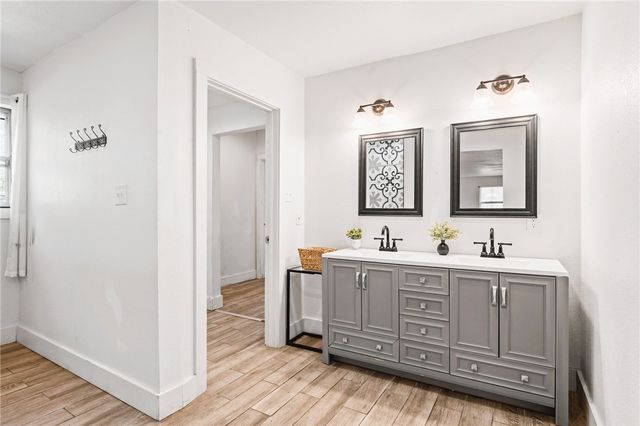 3918 Lincoln St, Corpus Christi, TX 78415