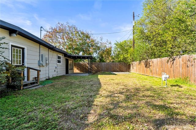 3918 Lincoln St, Corpus Christi, TX 78415