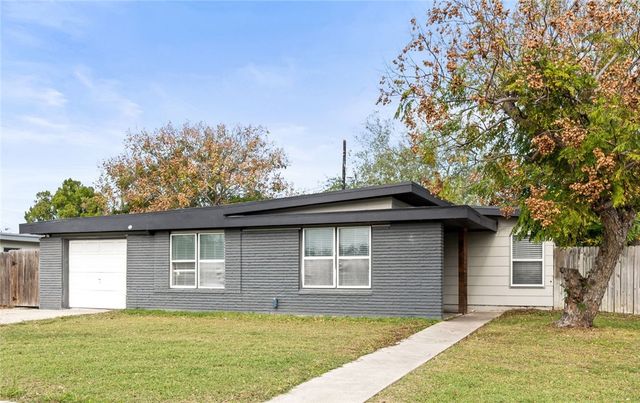 3918 Lincoln St, Corpus Christi, TX 78415