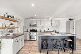 3918 Lincoln St, Corpus Christi, TX 78415