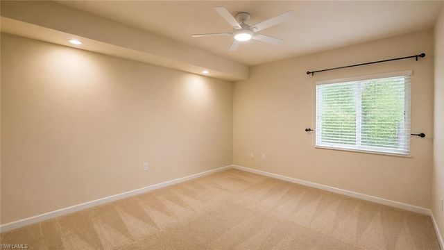 13100 Bella Casa CIR 235, Fort Myers, FL 33966