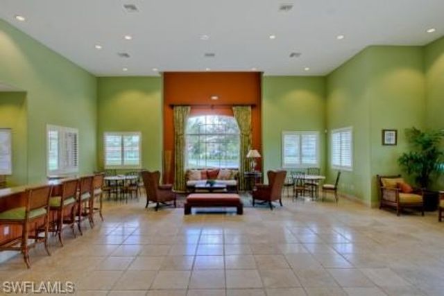 13100 Bella Casa CIR 235, Fort Myers, FL 33966