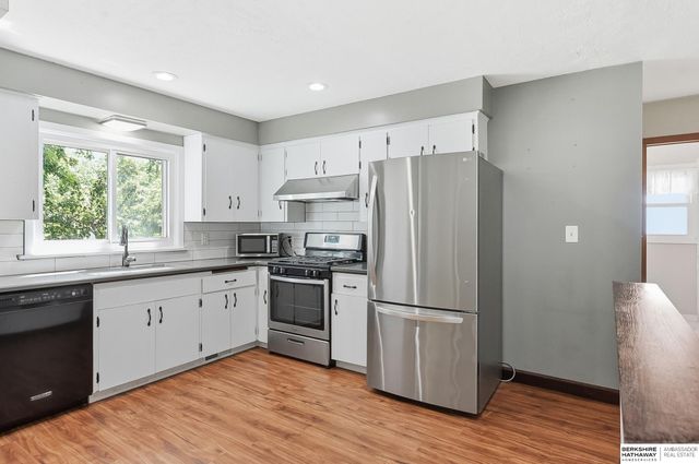5067 S 130th Circle, Omaha, NE 68137