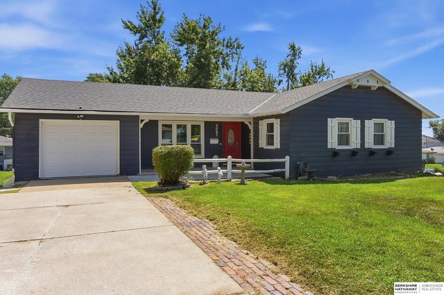 5067 S 130th Circle, Omaha, NE 68137