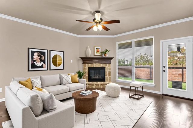 612 Sundrop Drive, Little Elm, TX 75068