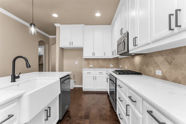 612 Sundrop Drive, Little Elm, TX 75068