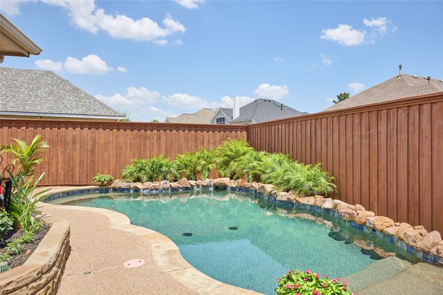 1002 Ozark Drive, Allen, TX 75002
