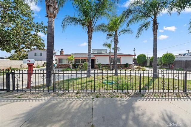 836 Woodlawn, Ontario, CA 91761