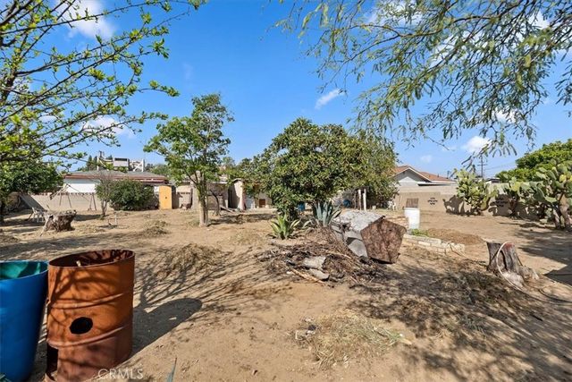 836 Woodlawn, Ontario, CA 91761