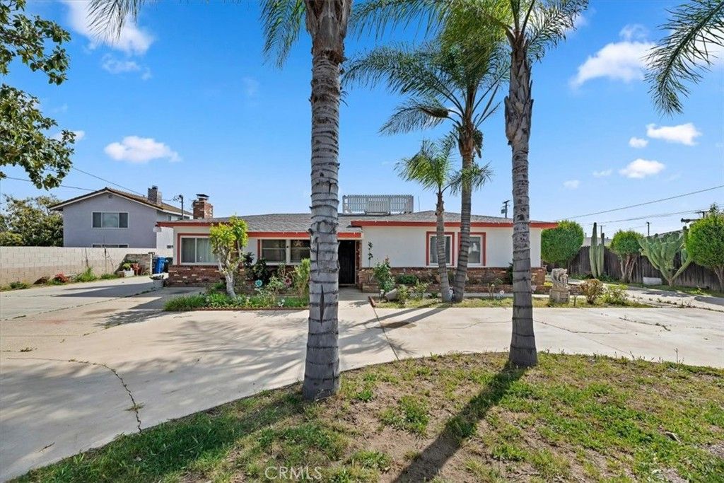 836 Woodlawn, Ontario, CA 91761