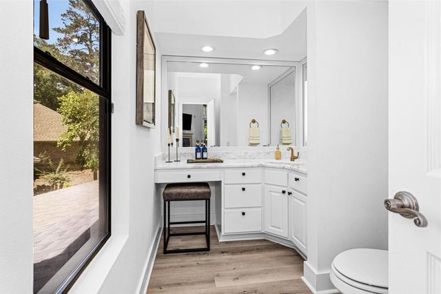 3111 Willowbend Road, Montgomery, TX 77356