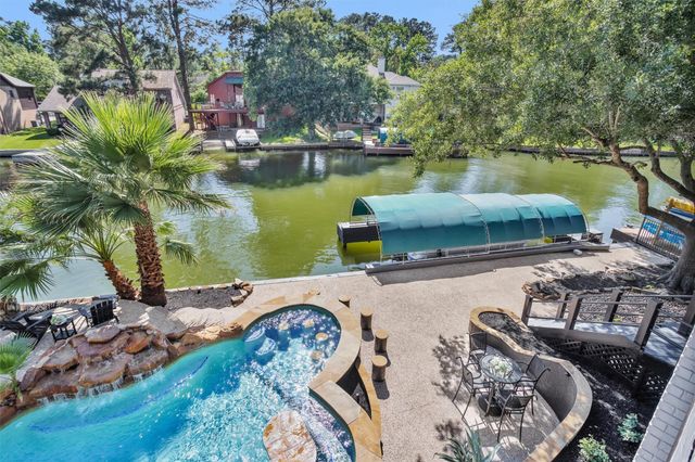 3111 Willowbend Road, Montgomery, TX 77356