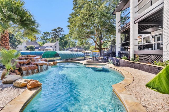 3111 Willowbend Road, Montgomery, TX 77356