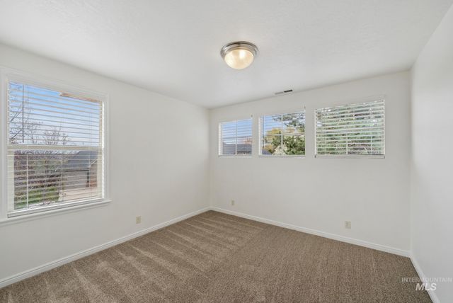 619 E Bonita Canyon, Meridian, ID 83642