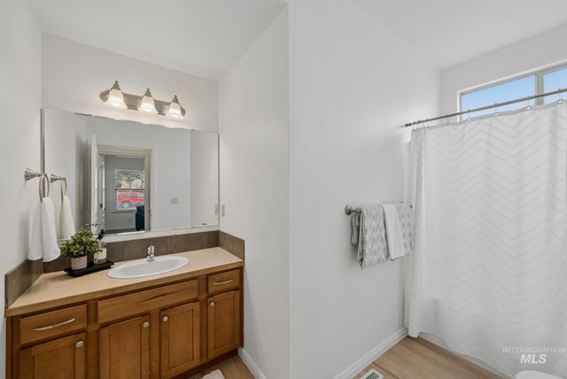 619 E Bonita Canyon, Meridian, ID 83642