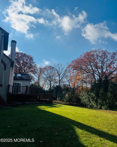 8 Ivy Lane, Wrightstown, NJ 08562