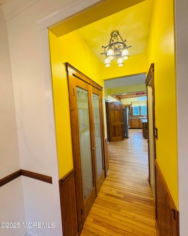 8 Ivy Lane, Wrightstown, NJ 08562