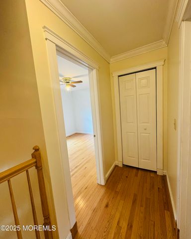 8 Ivy Lane, Wrightstown, NJ 08562